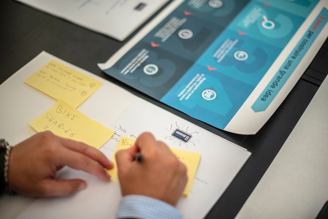 EUIPO 보고서의 핵심 내용을 시각적으로 표현한 인포그래픽